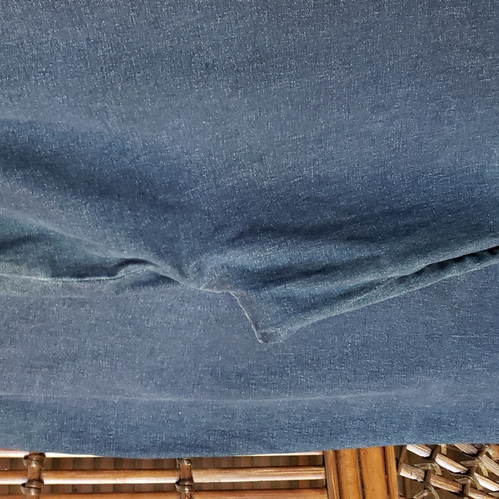 DENIM&CO "How Timeless"  2-Pocket Pull-On Straight Leg Jeans - Size Large - Picture 9 of 11